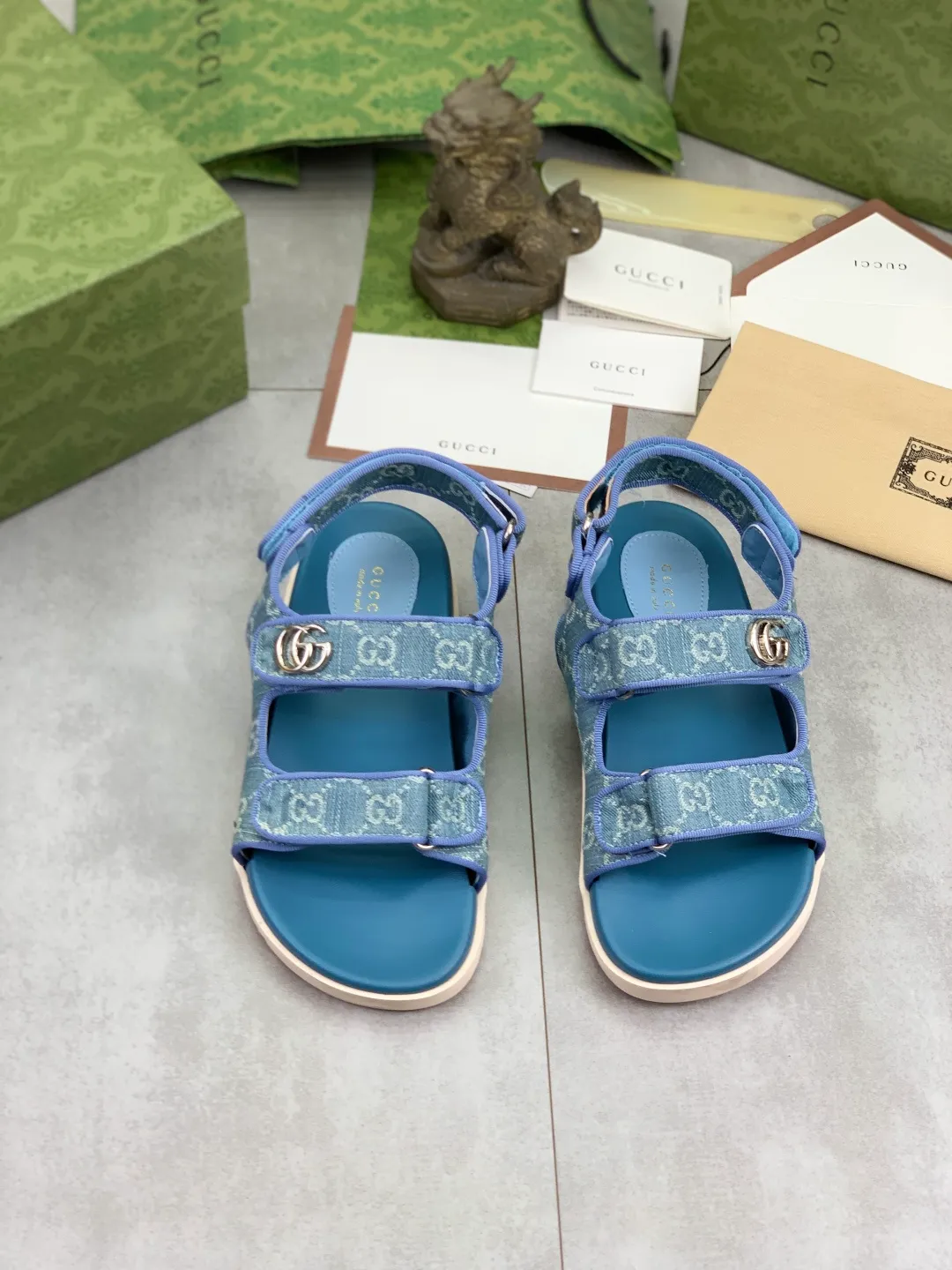 Men's Men's Shoes 💰P460💰【New Style】High Version 🎁🎁🎁 GUCCI New Year of the Snake casual slippers, original official website, perfect workmanship, transmitting a kind of noble luxury, sublimating its definition of luxury in Gucci's high-end extraordinary craftsmanship. Original Gucci double G combination outsole, code number: 35-45, complete package